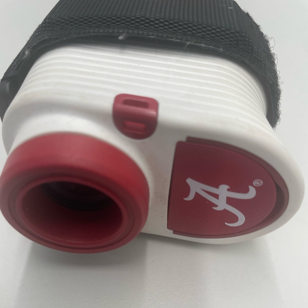 Blue Tees University of Alabama range finder with strap